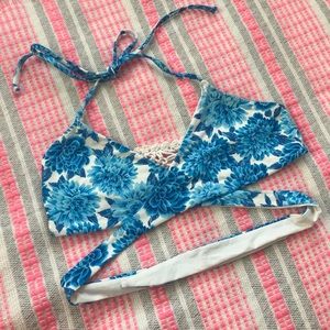 Frankie’s bikini top